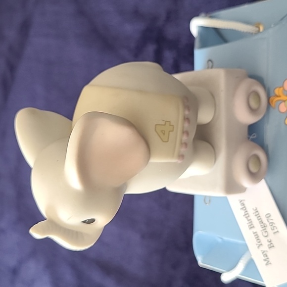 NIB Precious Moments- May Your Birthday Be Gigantic Age 4 Figurine - Picture 4 of 7
